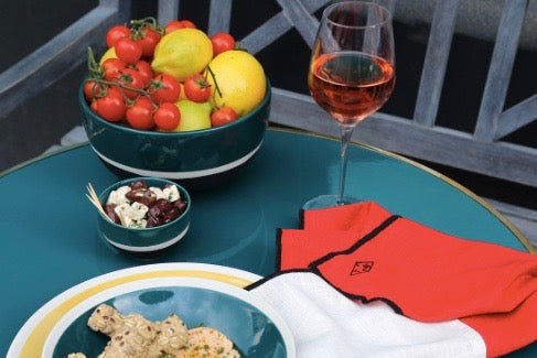 THE ART OF L’APERO OR THE VERY FRENCH RITUAL OF "L'APERITIF"